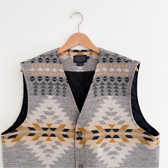 Pendleton Rancho Arroyo Wool Vest Southwest Pattern Size Large Quilted Western - Picture 5 of 9